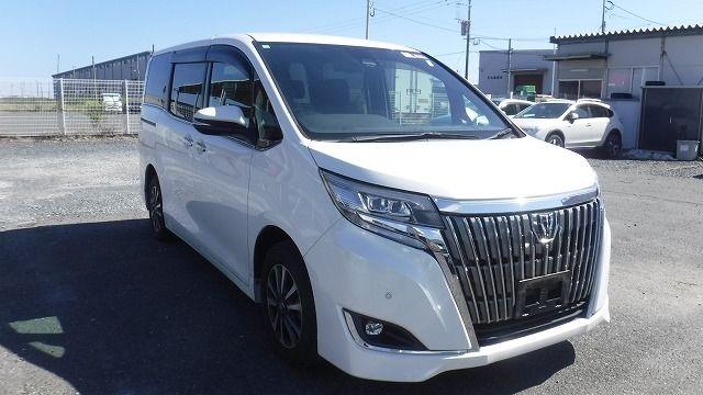 TOYOTA ESQUIRE 2018/10