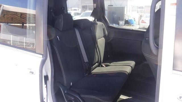 TOYOTA ESQUIRE 2018/10