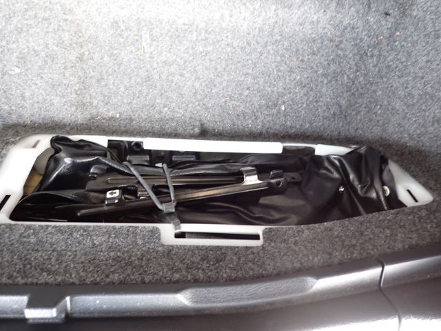 TOYOTA ESQUIRE 2019/6