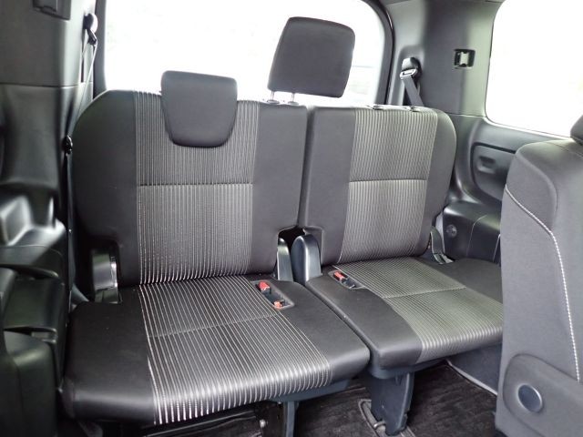 TOYOTA VOXY 2019/3