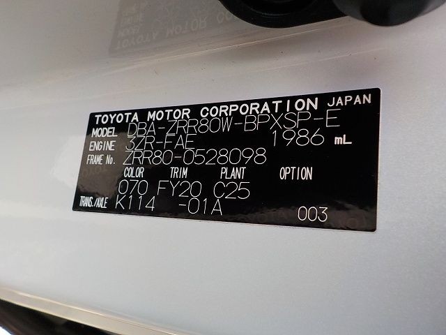 TOYOTA VOXY 2019/5