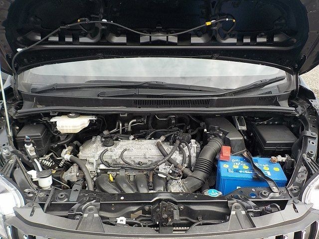 TOYOTA ESQUIRE 2019/7