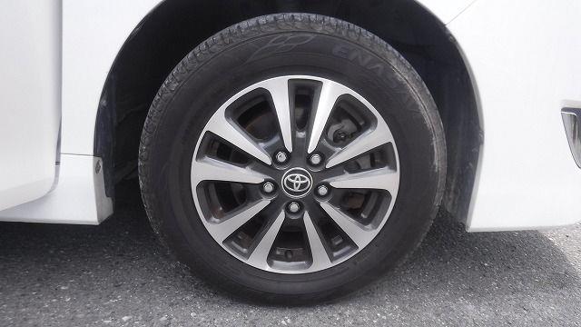 TOYOTA ESQUIRE 2019/8