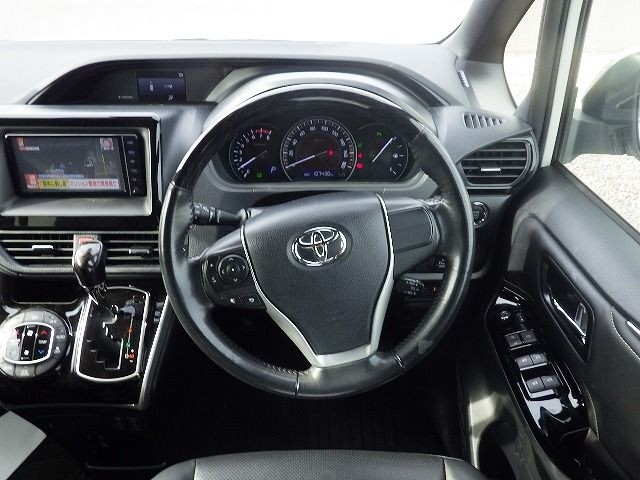 TOYOTA ESQUIRE 2020/12