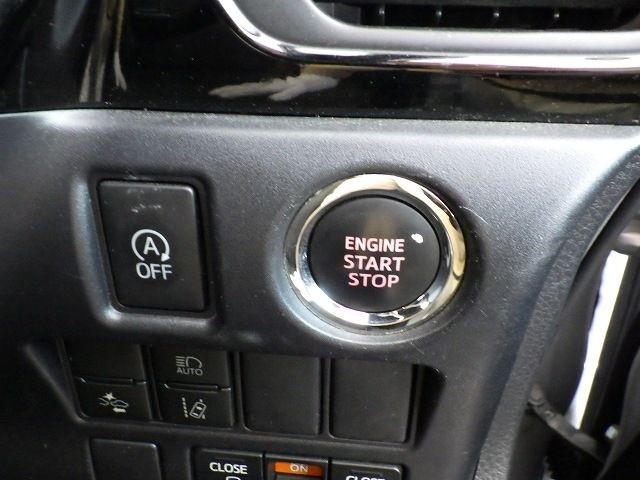 TOYOTA ESQUIRE 2020/1