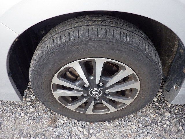 TOYOTA ESQUIRE 2020/1