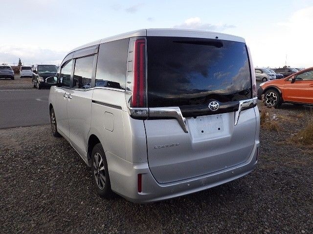 TOYOTA ESQUIRE 2020/1