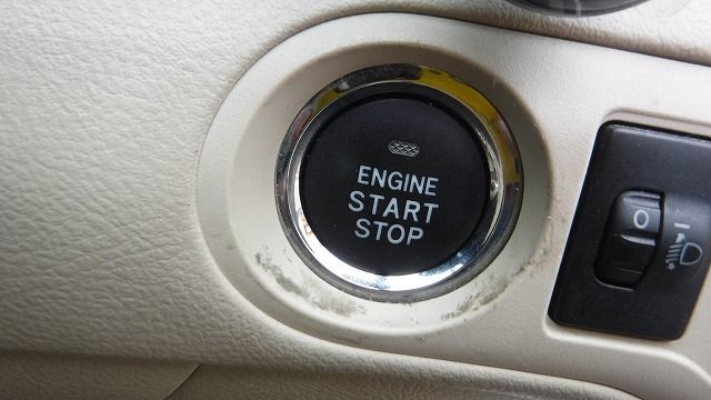 TOYOTA PREMIO 2015/2