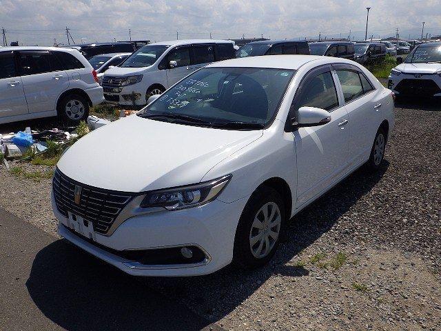 TOYOTA PREMIO 2018/5