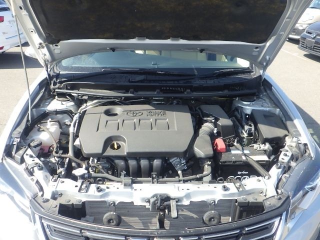 TOYOTA PREMIO 2019/7