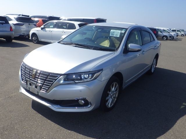 TOYOTA PREMIO 2019/7