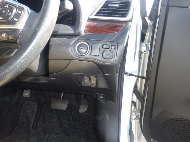 TOYOTA PREMIO 2019/7
