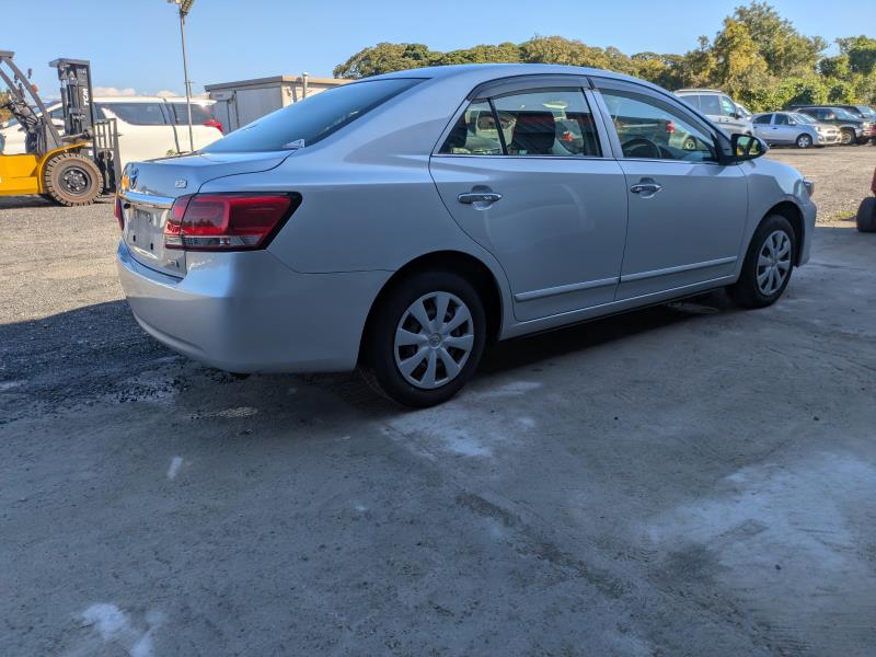 TOYOTA PREMIO 2020/10