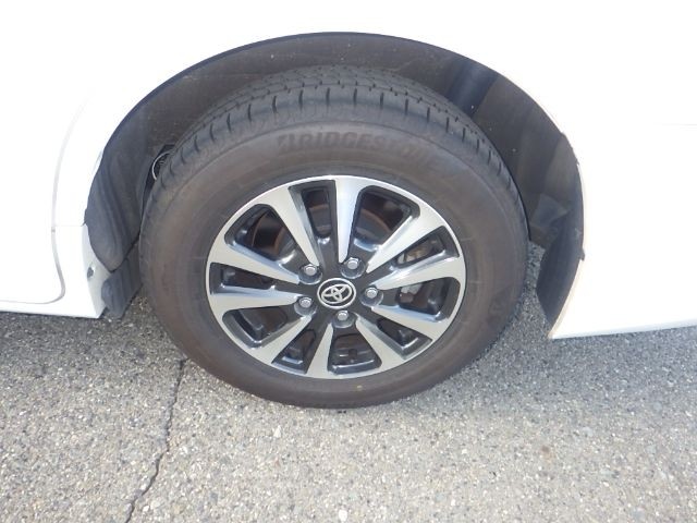 TOYOTA ESQUIRE 2019/2